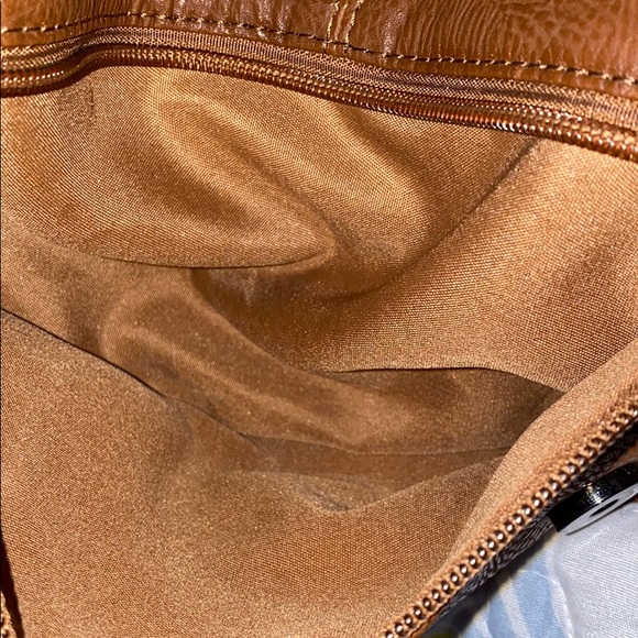 Skull detailed brown purse - Picture 7 of 7